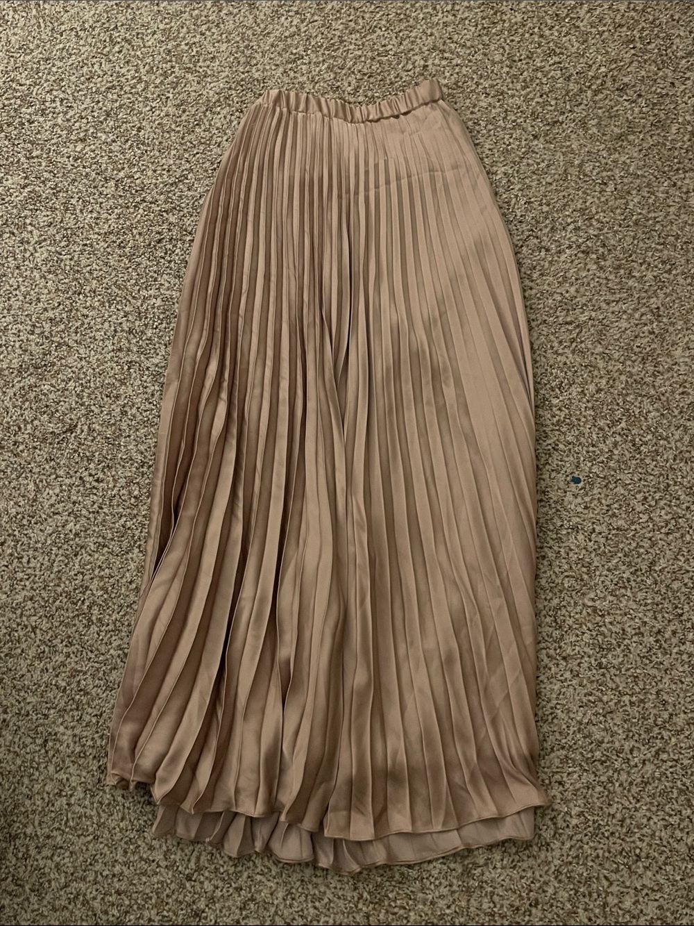 H&M Pleated Maxi Skirt in Blush